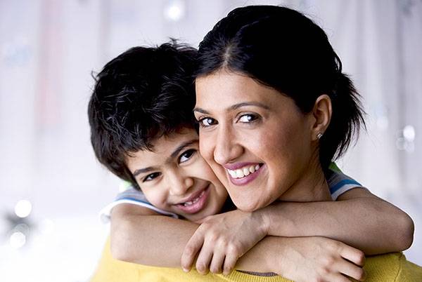 Get some tips to keep the Teeth of your Child Healthy and St...